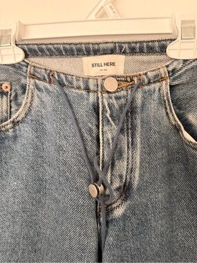 Women's Light Blue High-Rise Jeans